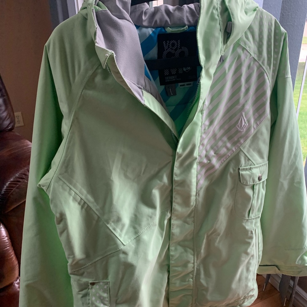WOMENS large - Volcom snowboard jacket